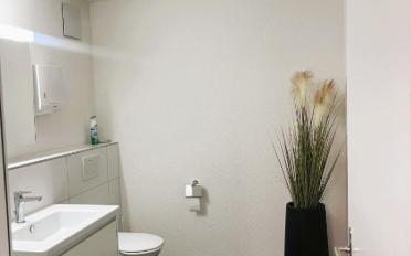Office - image - 8