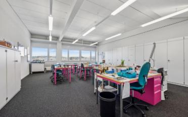 Commercial - image - 5