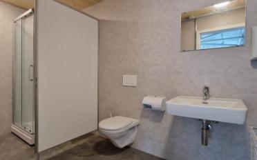 Commercial - image - 8