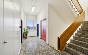Commercial - image - 8