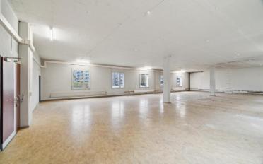 Commercial - image - 6