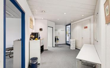 Office - image - 6