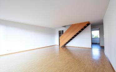 Duplex 4.5 pièces - image - 1