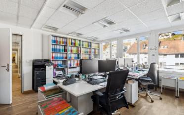 Office - image - 3