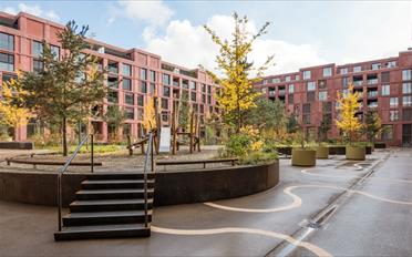 Commercial - image - 3