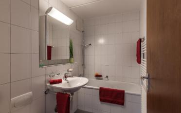 Apartment 2.5 rooms - image - 4