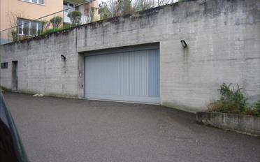 Covered parking place bike - image - 1