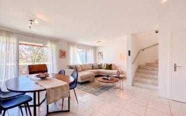 Duplex 4.5 pièces - image - 1