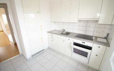 Apartment 4 rooms - image - 3
