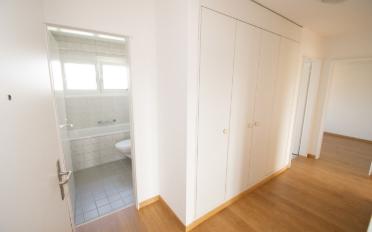 Apartment 4 rooms - image - 4