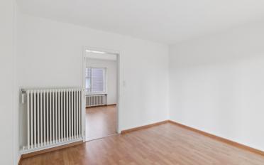 Apartment 4 rooms - image - 5