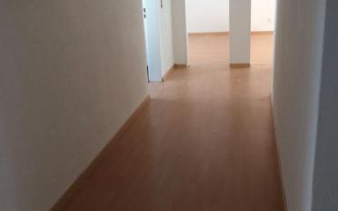 Apartment 4 rooms - image - 3