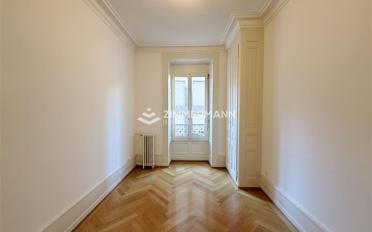 Apartment 5 rooms - image - 12
