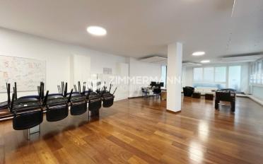 Office - image - 6