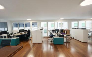 Office - image - 8
