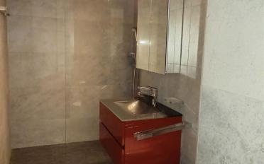 Furnished flat 2.5 rooms - image - 1